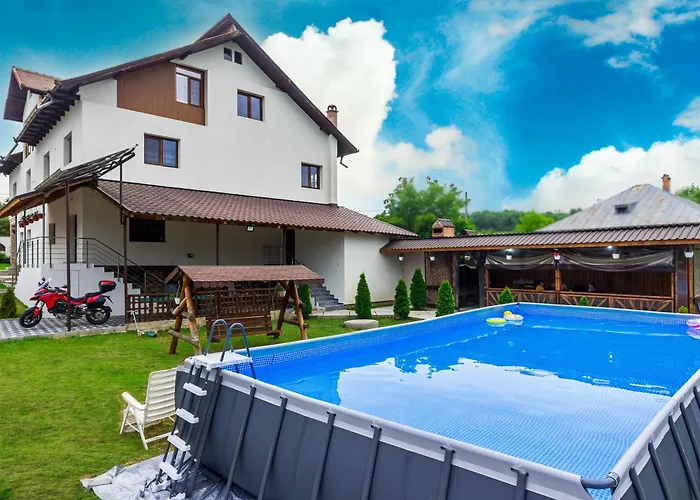 Pensiunea Day&Deny Novaci Străini